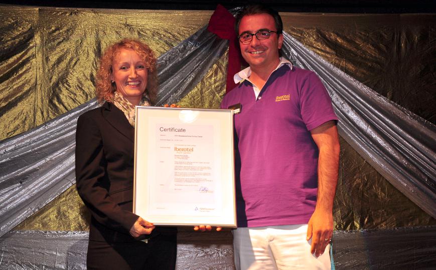 Iberotel Palm Garden: Übergabe des TÜV Zertifikates an den Hoteldirektor by TUI Deutschland
